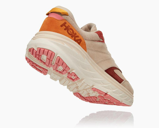 All Gender Hoka Bondi L Suede